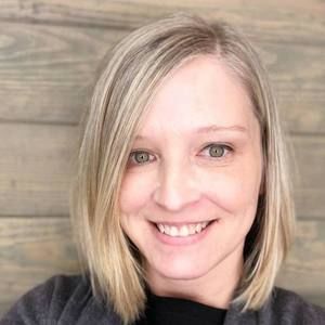 Meet your Posher, Dawne